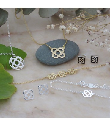 POLSERA TRIPLE FLOR PANOT DE BARCELONA (RAJOLA)