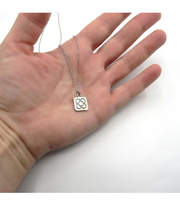 FLOWER OF BARCELONA OXIDISED TILE PENDANT (PANOT)