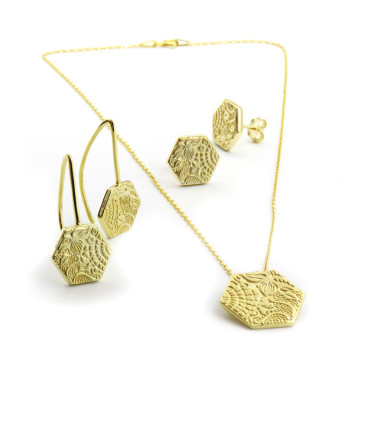 ARRACADES RAJOLA HEXAGONAL DE GAUDÍ LLARGUES (PANOT GAUDÍ, BARCELONA ) BANY D'OR